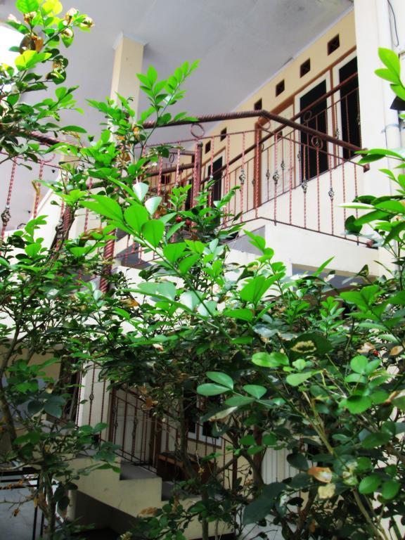Tamu Uksw Hotel 2*